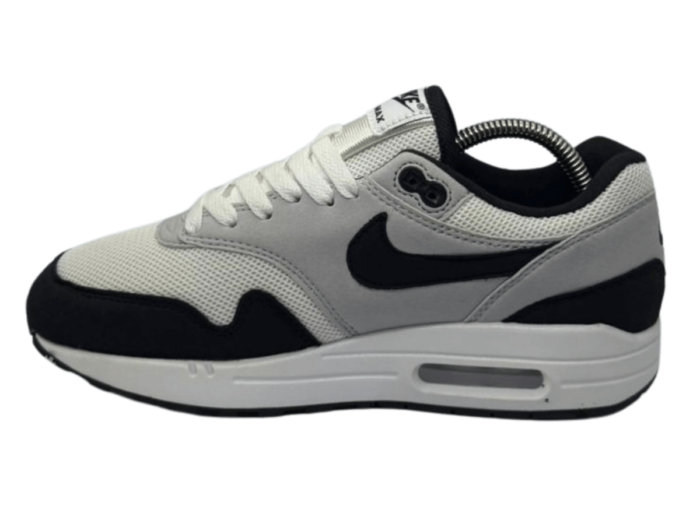 NIKE AIR MAX CORRALETE - Imagen 3