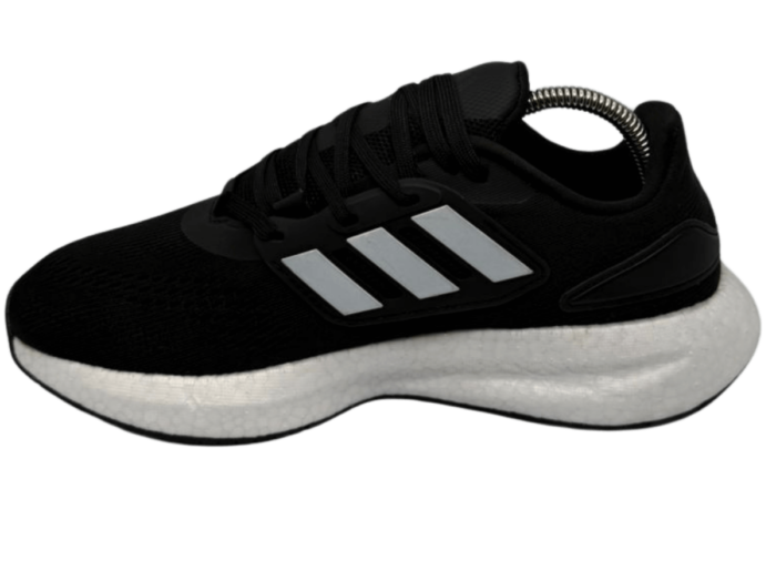 ADIDAS ULTRABOOST - Imagen 4